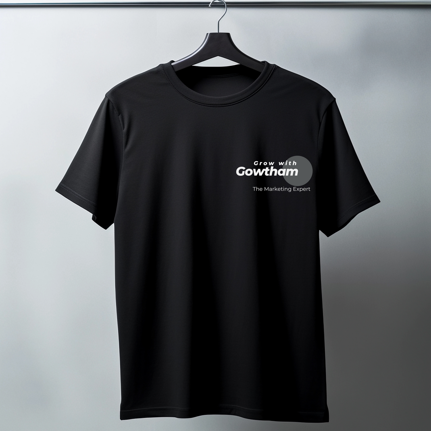 Black round neck half sleeve tees